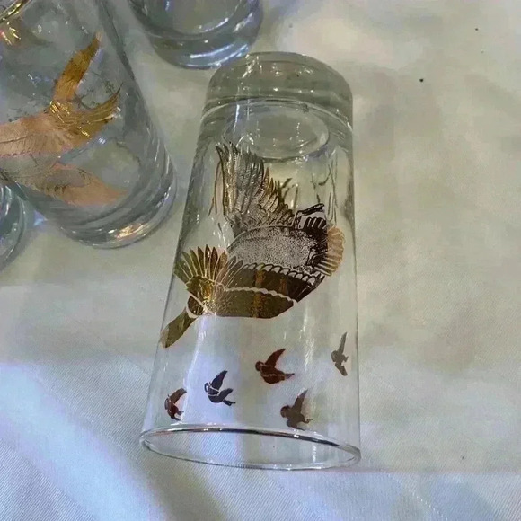 Set of 8 Vintage Ducks  in Flight High Ball Glasses, Gold Mallards - Picture 12 of 15